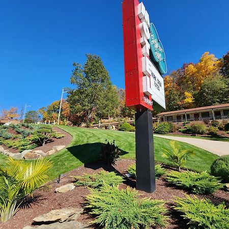 Jefferson Hills Motel Clairton Esterno foto